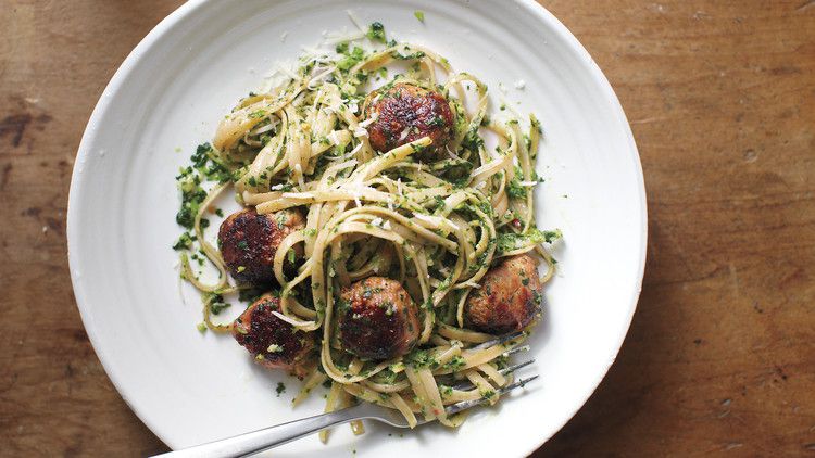 Broccoli Rabe Pesto with Whole-Wheat Pasta and Turkey Sausage