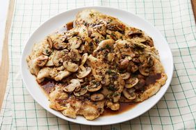 chicken-marsala-170-d111289.jpg