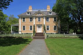 A home in massachusetts with a widow's walk 