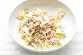 med102699_0307_farfalle.jpg