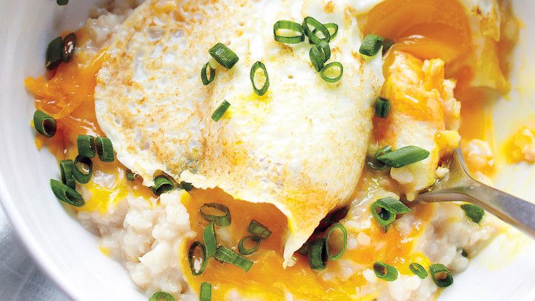 savory oatmeal with egg