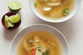 mld105272_0110_thaichksoup.jpg