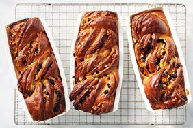 Walnut Babka