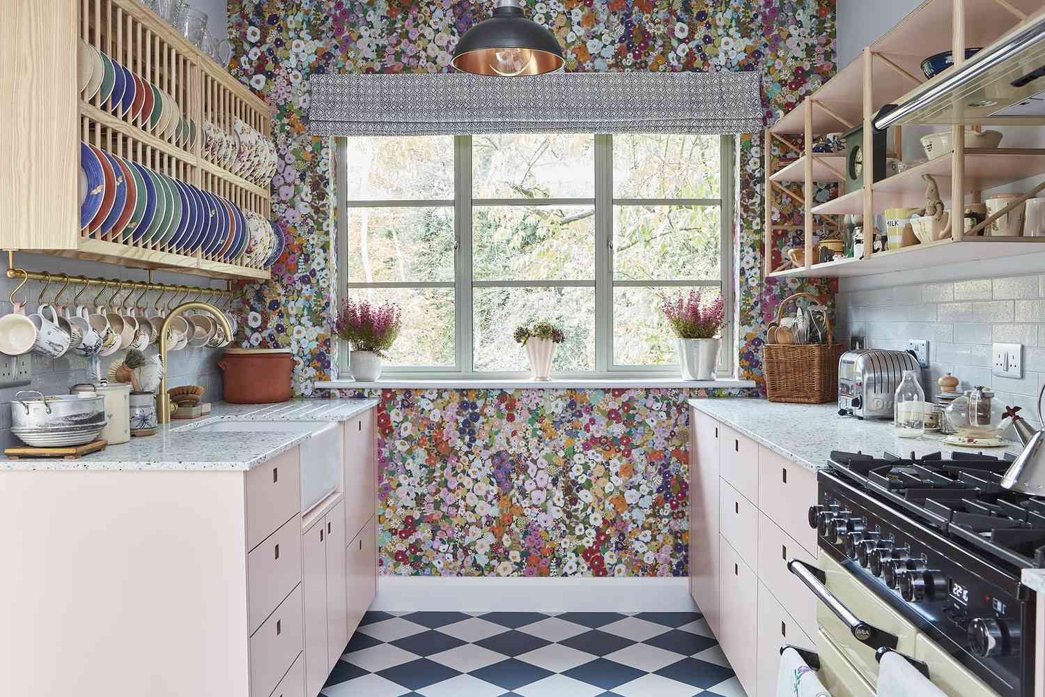 floral wall paper kitchen